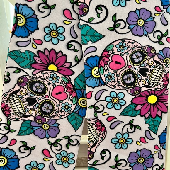 Day of the Dead Patterned Scarf - Multicolor - Picture 3 of 6